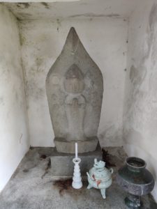 関ヶ原宿の馬頭観音