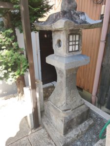 琉球使節団通行記念燈籠
