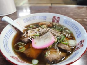 極楽茶屋のチャーシュー麺