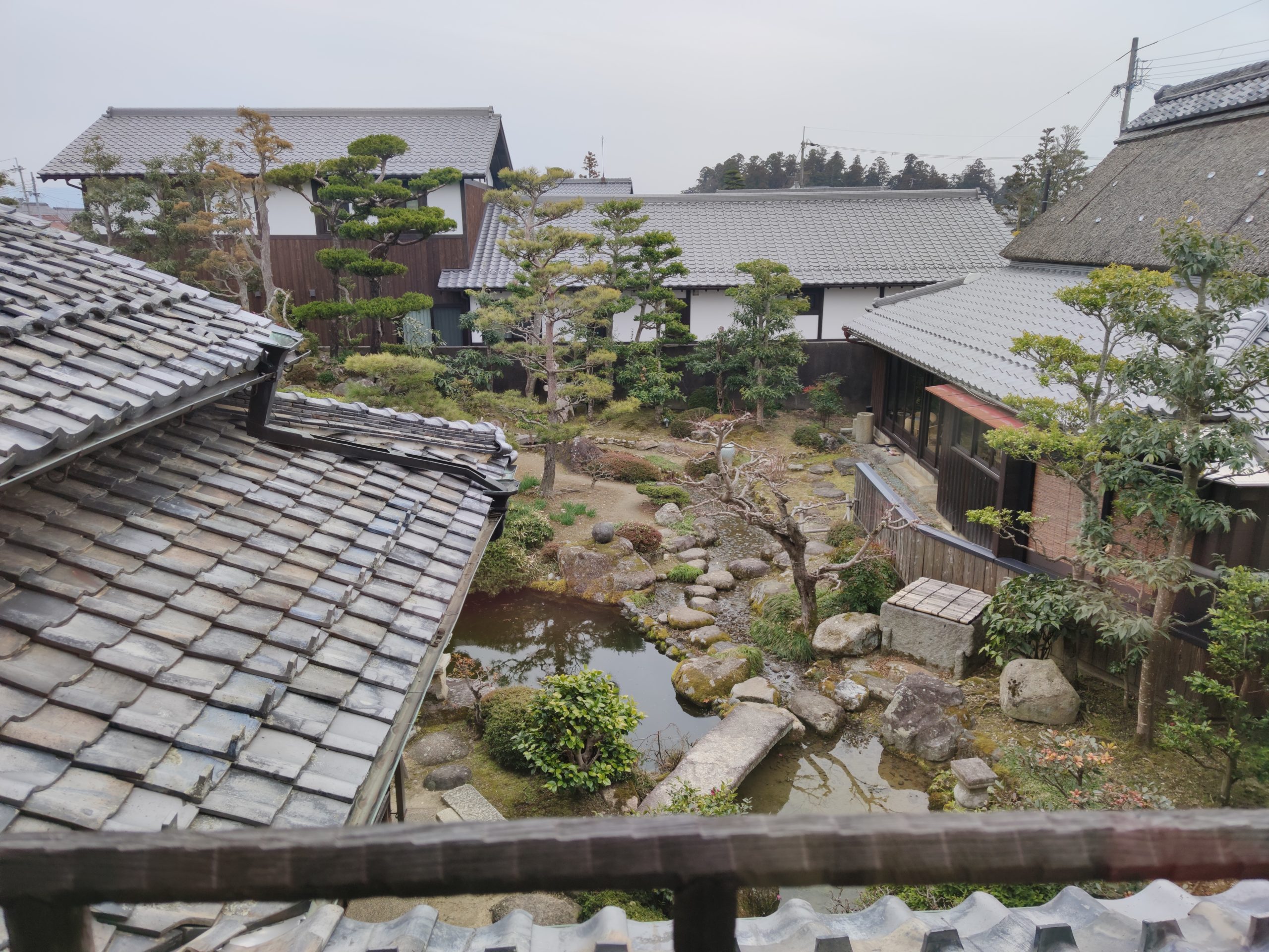 桑実寺、観音寺城跡から近江商人の里、五個荘（ハイキング・コース）