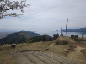 賤ヶ岳から南をのぞむ