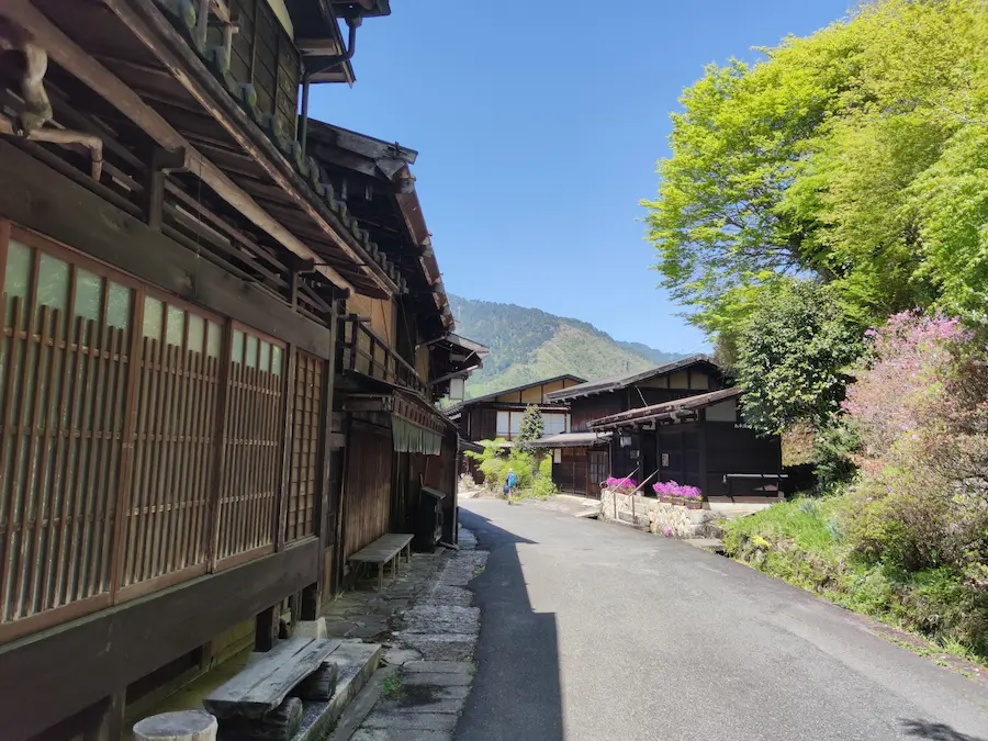 Nakasendo Tsumago-juku to Magome-juku (trekking)